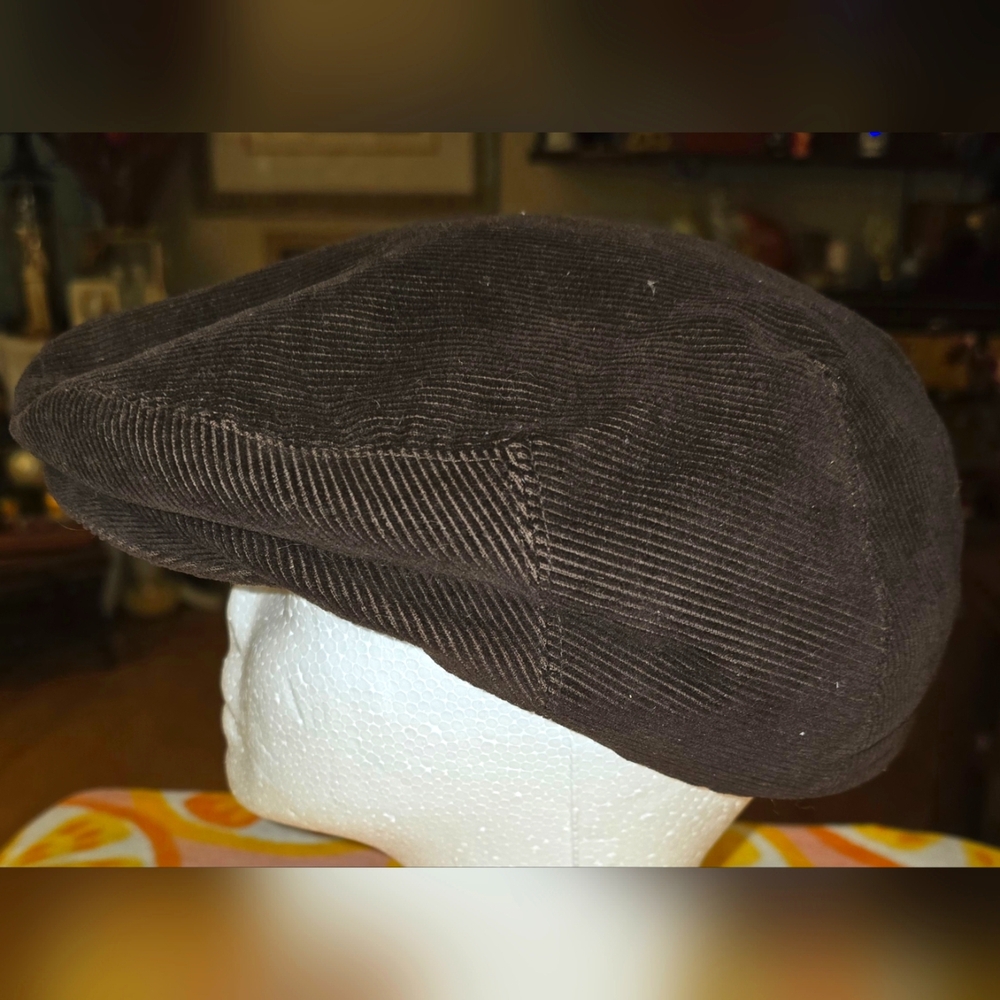 Men's Corduroy Flat Cap  Totes Classic . Size L